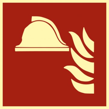 Brandschutz-Schild Mittel und Geräte zur Brandbekämpfung · NACHLEUCHTEND · selbstklebend