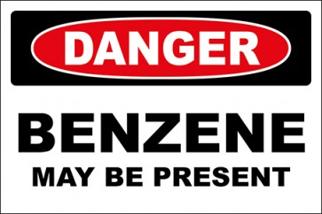 Hinweisschild Benzene May Be Present · Danger