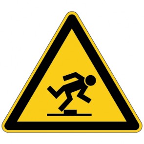 Warnschild Warnung vor Hindernissen am Boden