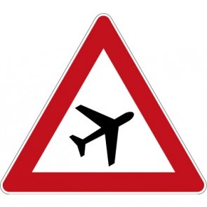 Aufkleber Gefahrzeichen Flugbetrieb, Aufstellung links · Zeichen 101-20 | stark haftend - Verkehrszeichen STVO