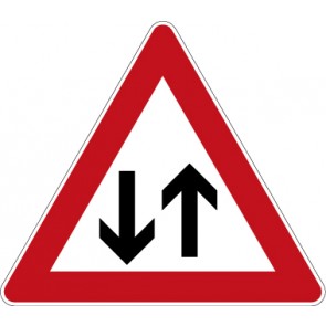 Schild Gefahrzeichen Gegenverkehr · Zeichen 125 
