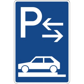 Schild Richtzeichen Parken ganz auf Gehwegen quer zur Fahrtrichtung links (Mitte) · Zeichen 315-83 