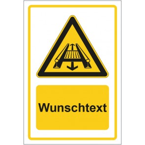 Schild Warnzeichen Warnung vor Gefahr durch eine Förderanlage im Gleis gelb mit WUNSCHTEXT